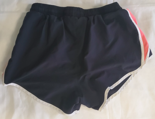 Under Armour sz S Loose Dry-Fit Shorts Heatgear athletic lined women's Black - Picture 3 of 5