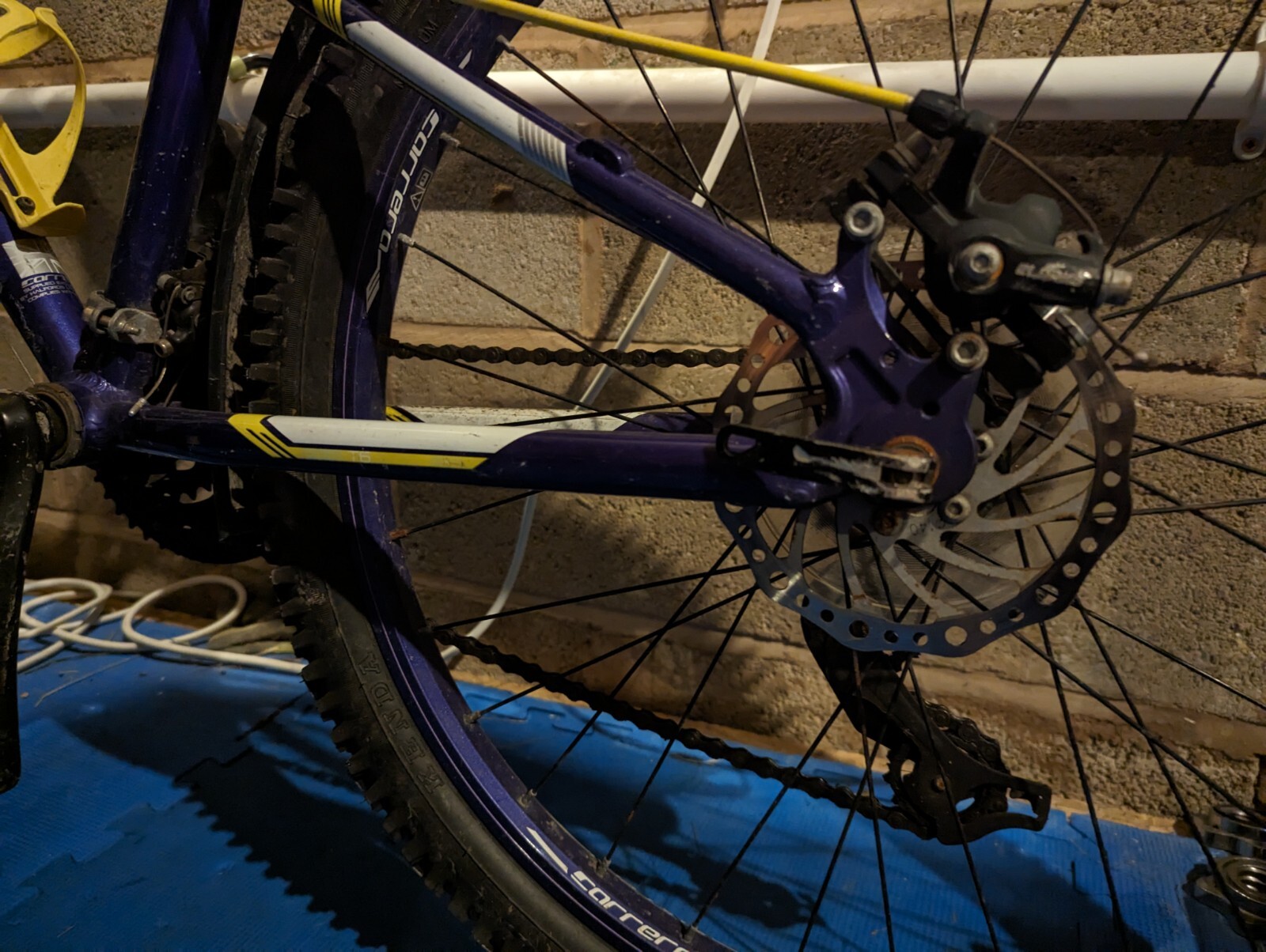 carrera luna 24 inch bike