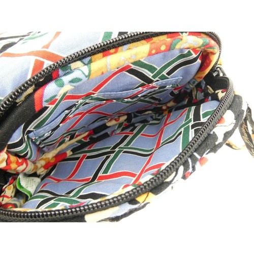 Vera Bradley Poppy Fields Mini Borsa a tracolla da sella - Foto 12 di 13