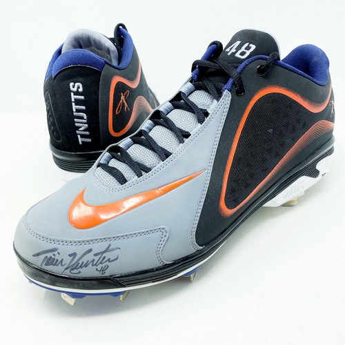 2012 Torii Hunter Detroit Tigers Player Exclusive Cleats Game Used Autographed - Picture 5 of 7