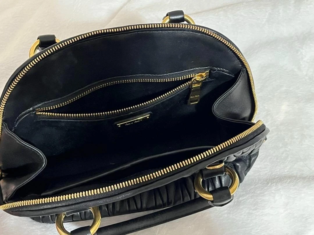 Borsa a mano MIU MIU Matelassé 2 vie borsa a tracolla in pelle nera con dust bag tracolla