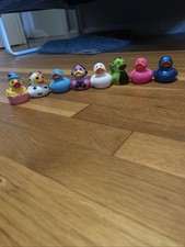Lot of 9 Rubber Duckies Pre-Owned Assorted Characters