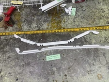 FRIGIDAIRE FREEZER LFFH2067DW3 Lower Seals Set Of 2