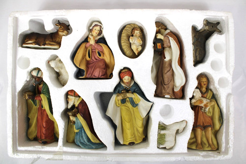 VTG Holy Family 11-Pc Nativity Set Figures Porcelain HandPainted O'Well Heritage