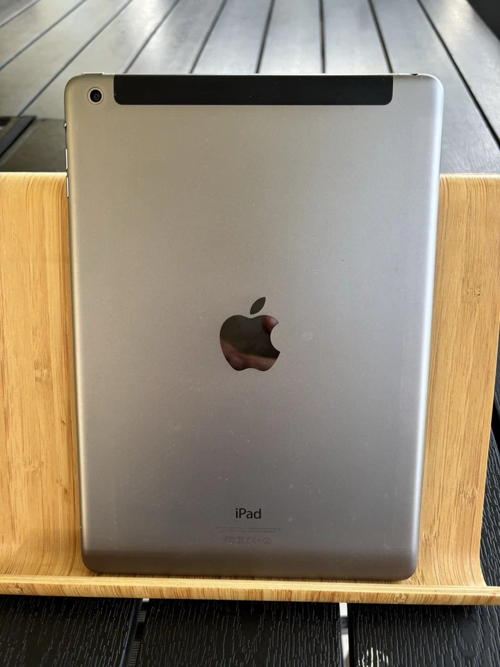 Apple iPad Air 1.ª Generazione 9.7" 32GB WiFi + Cellular - Grigio Siderale A1475 - Immagine 4 di 4