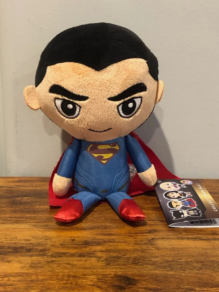 Nueva figura de juguete de peluche coleccionable de Superman y Aquaman de 7" de DC Comics envío gratuito Foto 2 de 4