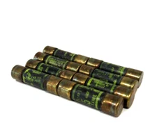 LOT OF 8 NEW CEFCO 15 AMP FUSES