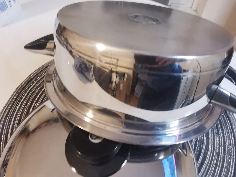 AMC Topf 24 cm, 3,5 Liter, Tiefe 8 cm, mit Deckel, Induktion - Bild 4 von 4