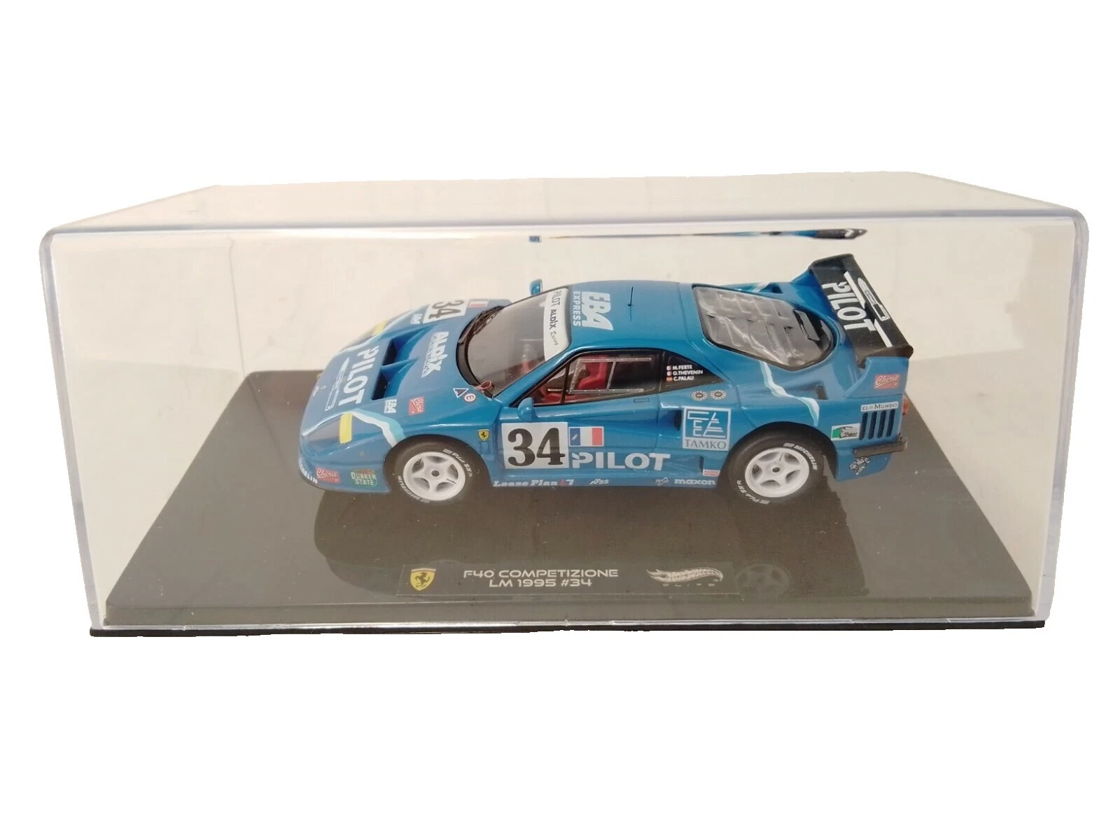 Hot Wheels Ferrari 1:43 autos de carrera diecast