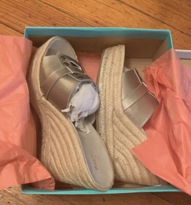 nina shoes daybreaks silver Size US 8 NIB