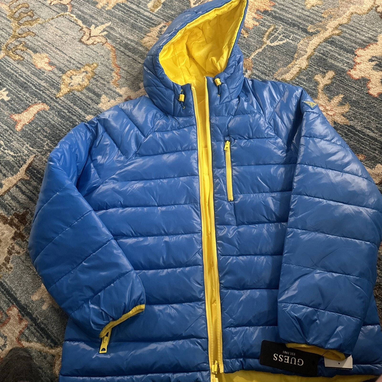 NWT Guess Men's Quilted Reversible Puffer CoatJacket Hooded Men’s Size XL $250