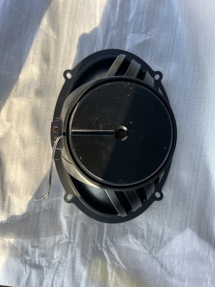 Altavoz de audio multielemento para automóvil JBL STADIUM962M 6" X 9", Stadium Series Step-up Foto 2 de 3