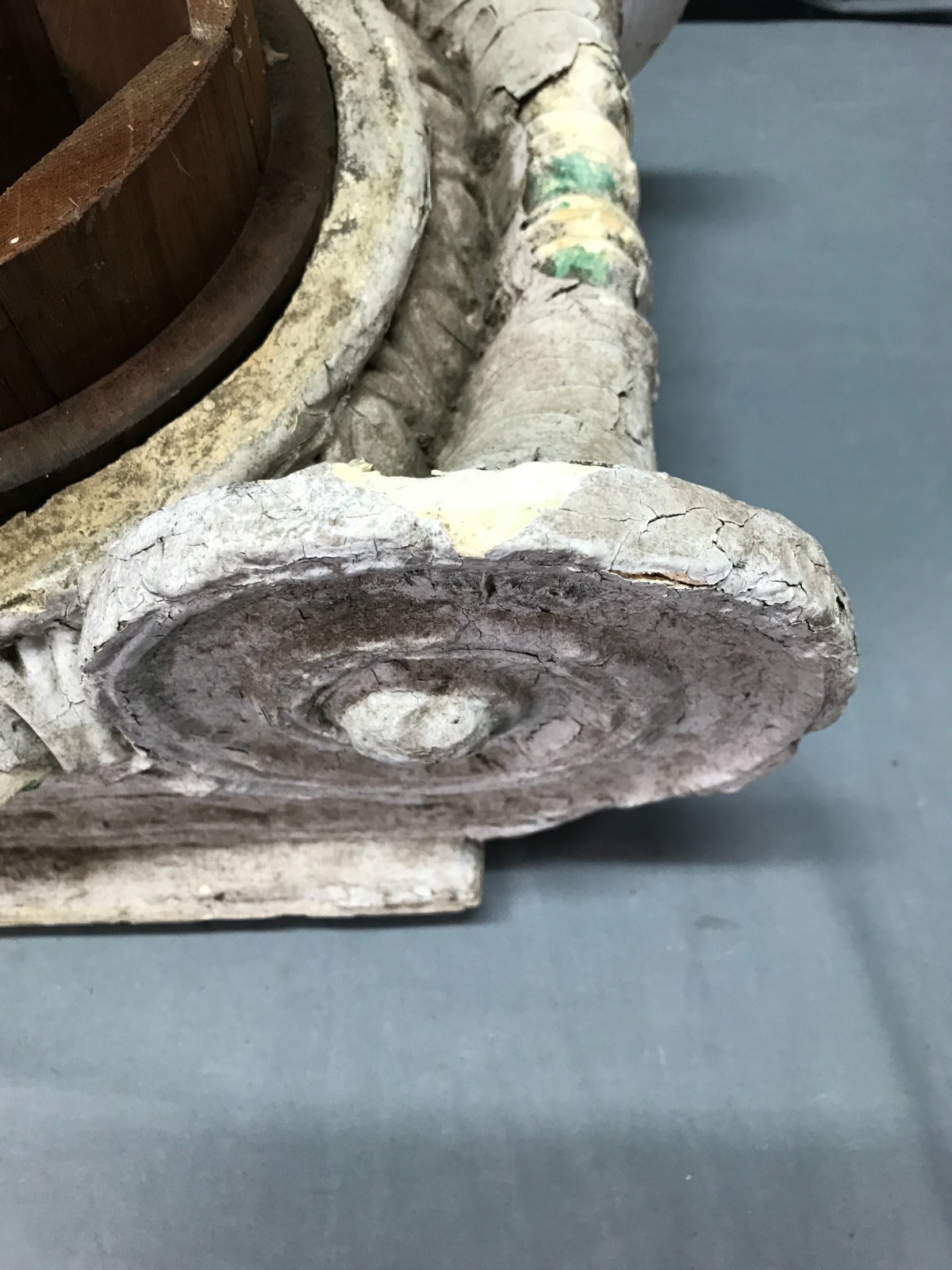 1 Antique VTG Neoclassical Plaster Column Capital Architectural Salvage 1391-25B