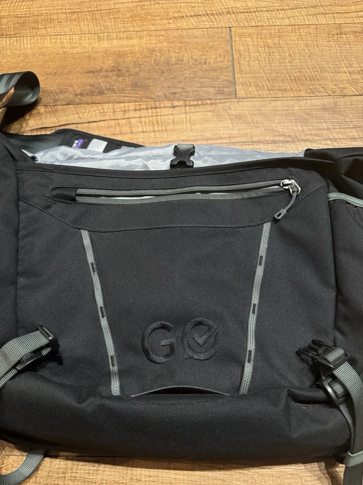 Patagonia Messenger Bag Laptop Reflective Green/Black Go Custom Embroidered - Image 3 of 4
