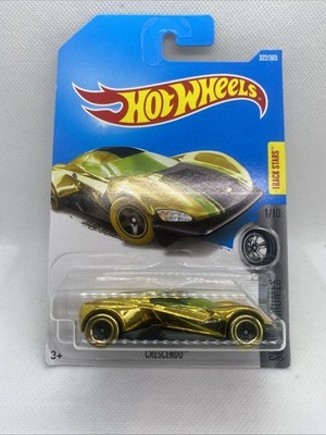 Hot Wheels Crescendo 2017 #322 Super Chromes 1/10 Gold Diecast 1:64 Sealed