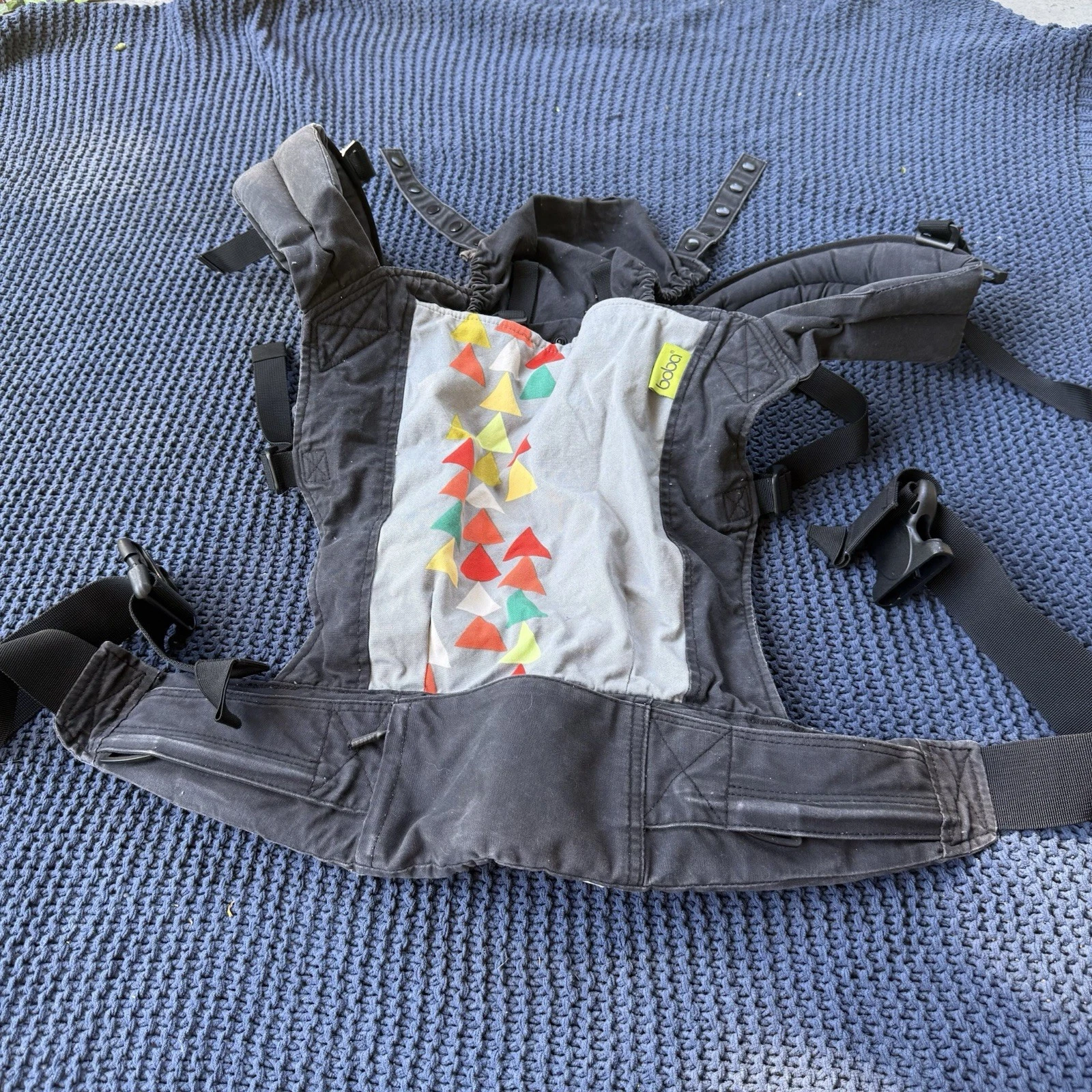 Boba Baby Carrier Ergonomic Structured Black Triangles Mountain Peaks Adjustable