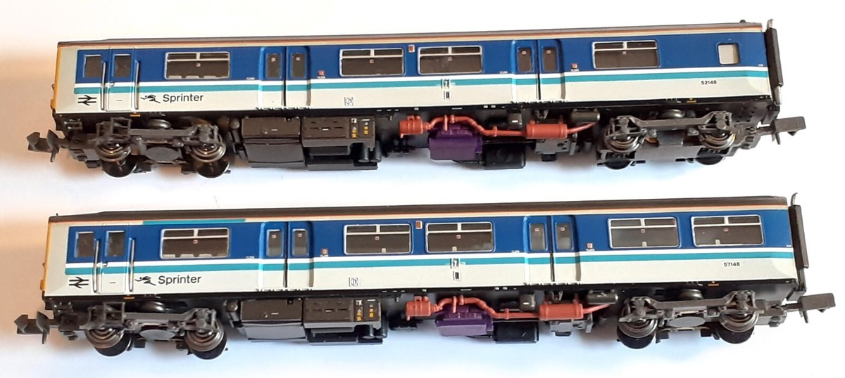 FARISH N GAUGE CLASS 150/1 2 CAR DMU SPRINTER B.R.