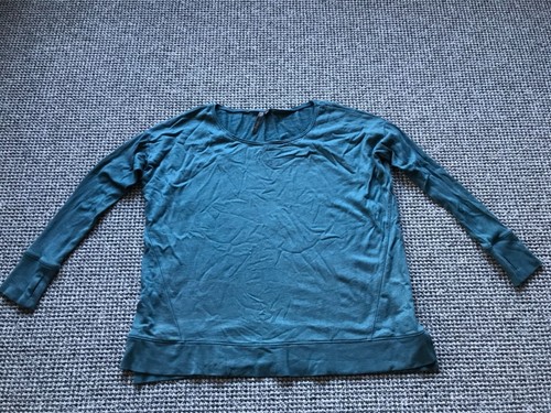 Sweaty Betty top size small