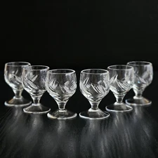 Set of 6 Hand-Cut Vintage Neman Crystal Liqueur Glasses – Miniature Shot 15 ml