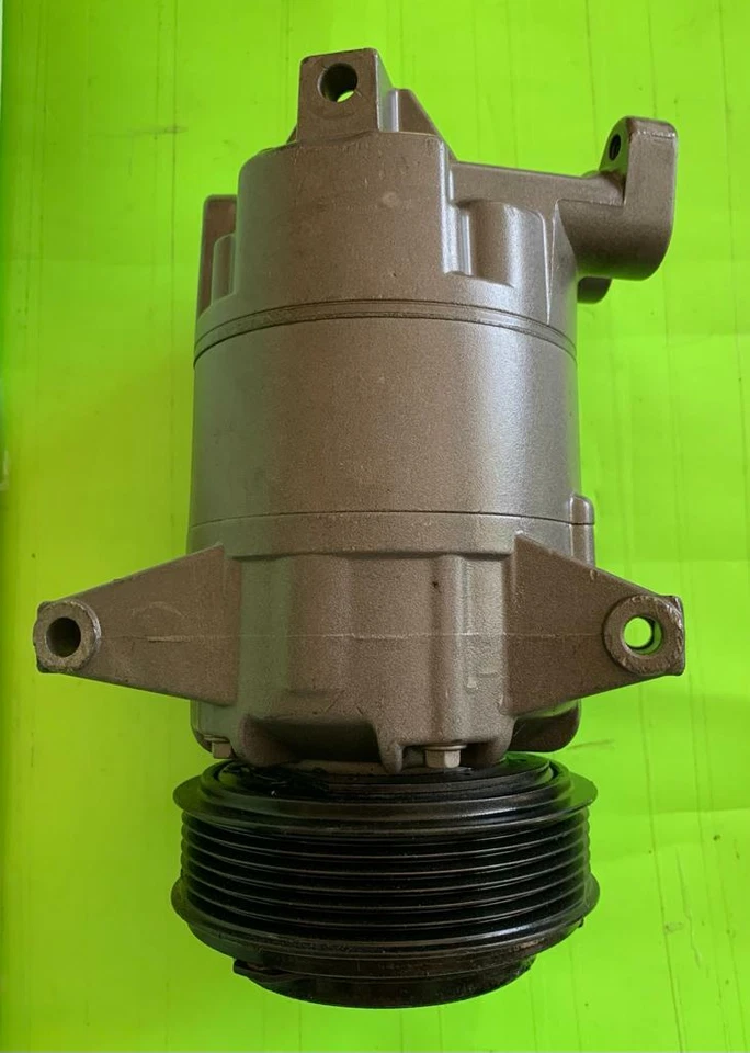 COMPRESOR DE AIRE ACONDICIONADO 07 08 09 10 11 VERSA 07 08 09 TIDA 10 CUBOS GARANTÍA Foto 2 de 4