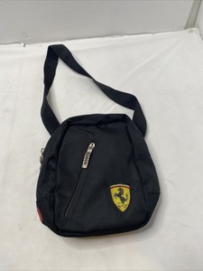 puma x ferrari bolsa