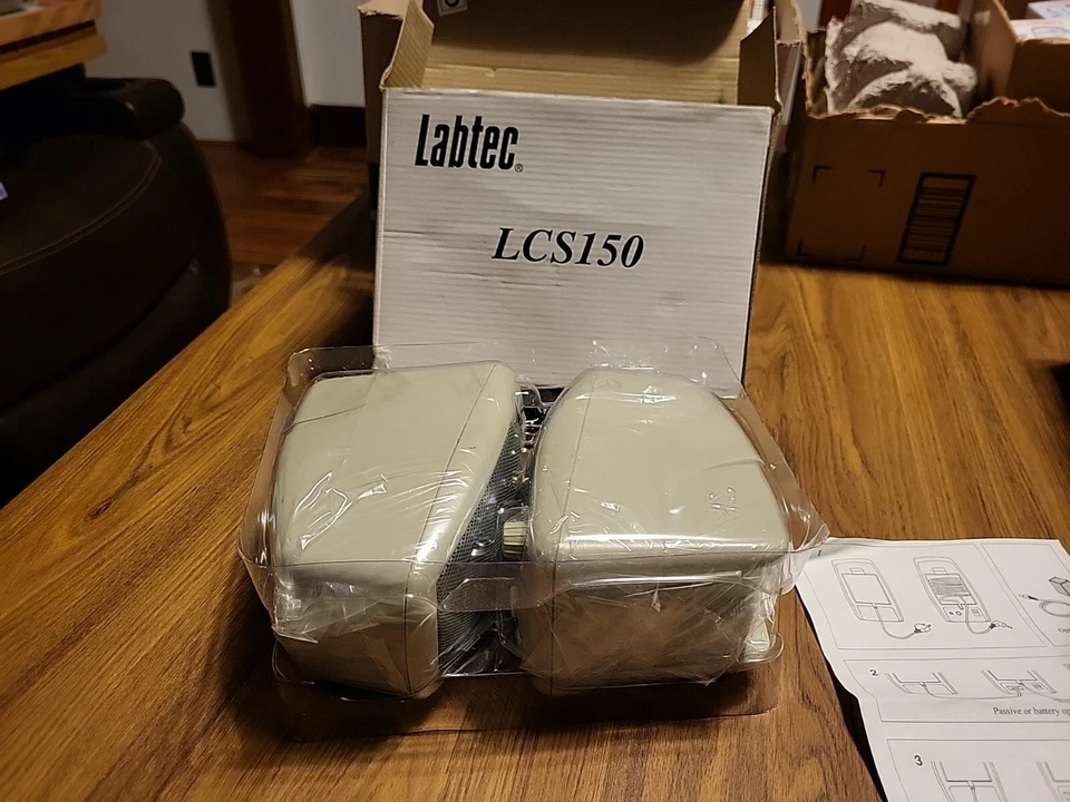 New Labtec Computer Speakers LCS-150 w/ cables Optional AC adapter NOT INCLUDED - Image 2 of 4