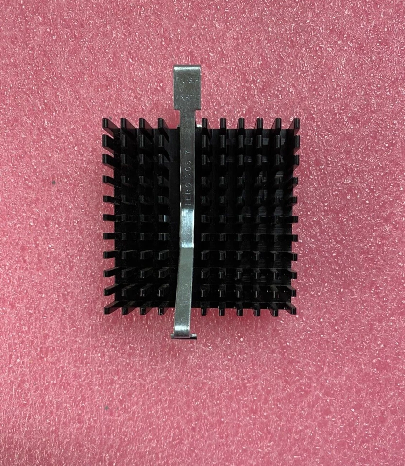 Vintage Intel Pentium 133 Socket 7 CPU A80502133 SK106J w/HeatSink RARE S Spec - Image 2 of 2