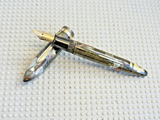 BEAUTIFUL VINTAGE GREY/ RED MARBLED SHEAFFER BALANCE FOUNTAIN PEN!!