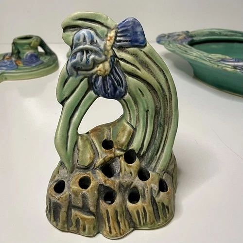 Weller Art Pottery Ardsley Iris Flower Frog - ONLY - READ