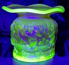 SCARCE Fenton**VASELINE MARIGOLD OPAL "FROLICKING BEARS" CARNIVAL SPITOON**1983