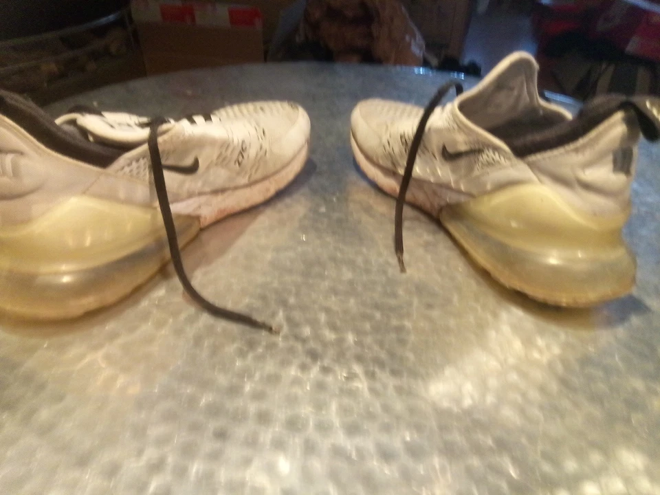 Nike Sneaker Air Max 270 Used Fertig Weiß Schwarz Airpads Ok - Bild 4 von 4