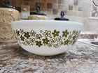 VINTAGE PYREX SPRING BLOSSOM CRAZY DAISY #404 Large MIXING BOWL 4L/4.23 QT.