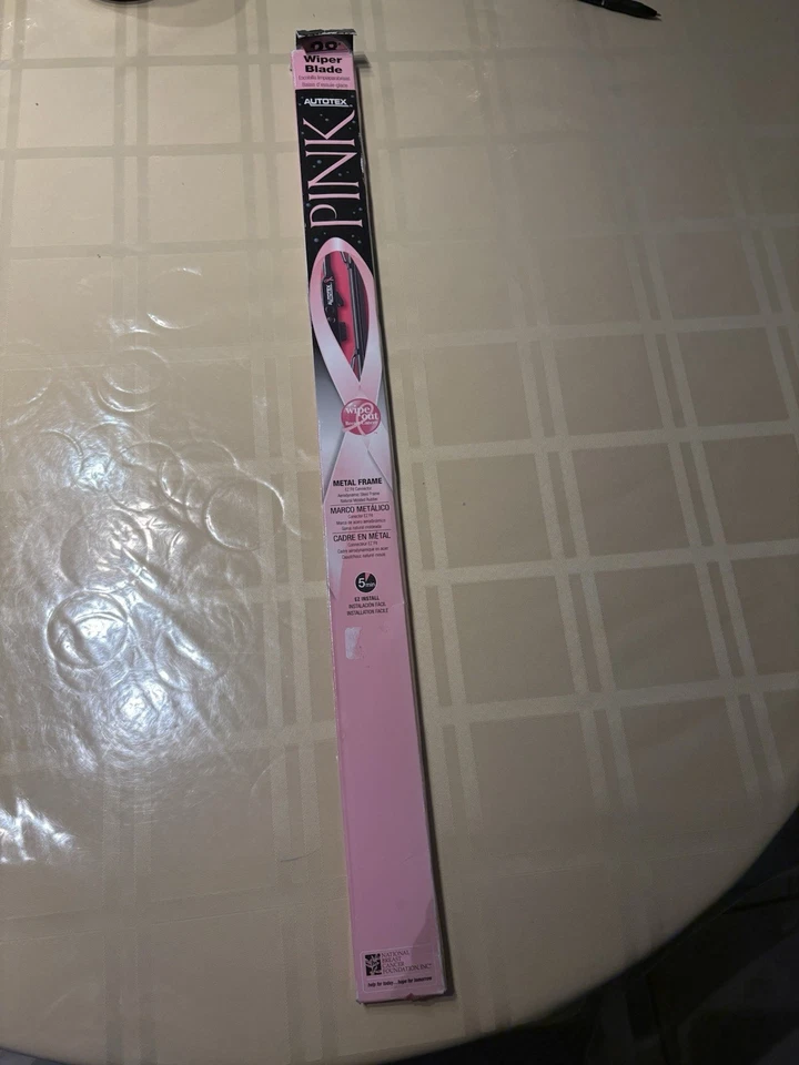 Pink Auto Tex Open Package Wiper Blade, Black In Color, 28” - Image 2 of 4
