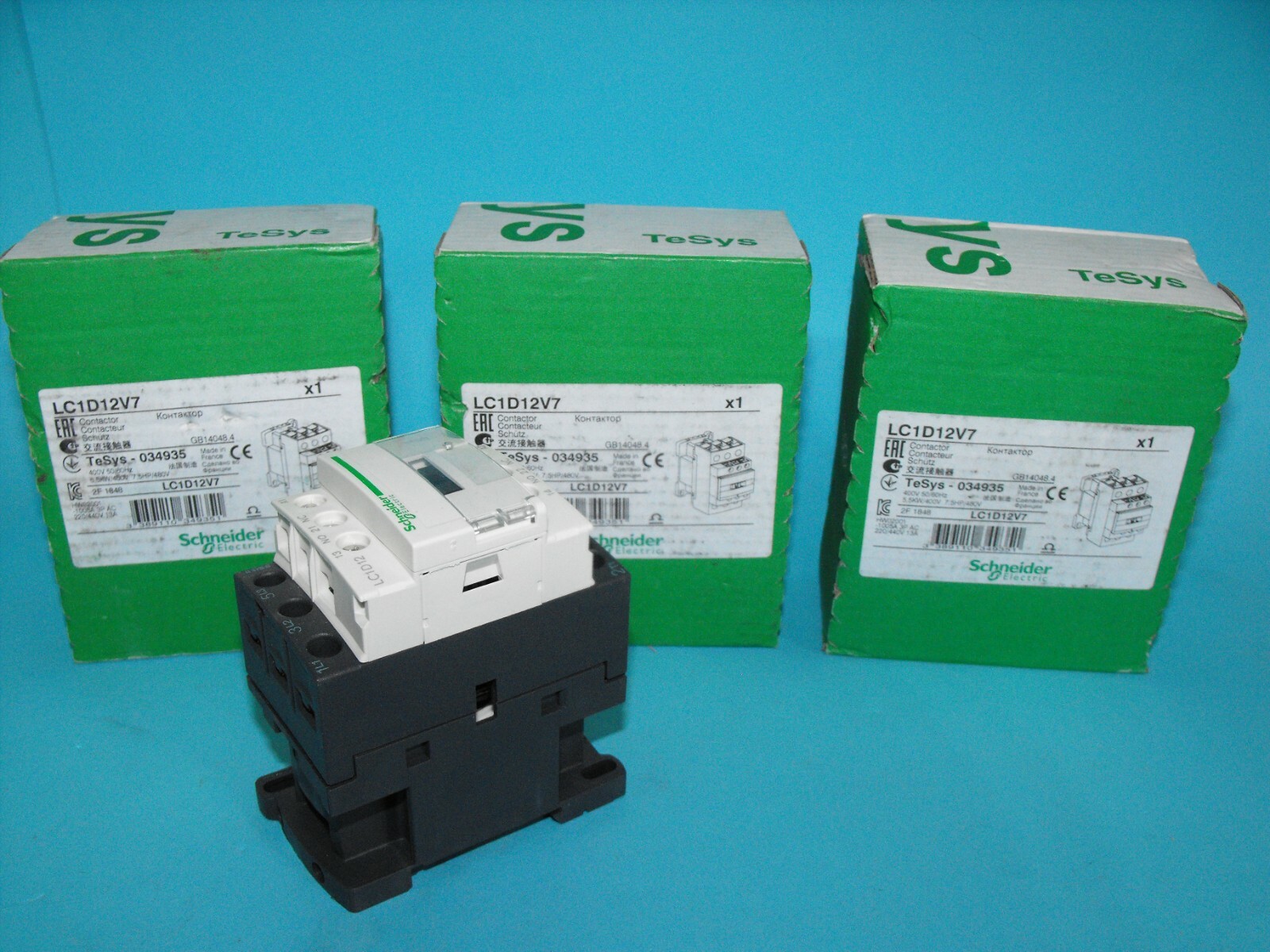 Schneider Electric.TELEMECANIQUE LC1D12V7.Contactor 5.5KW-400V(LOT3PCS).NEW