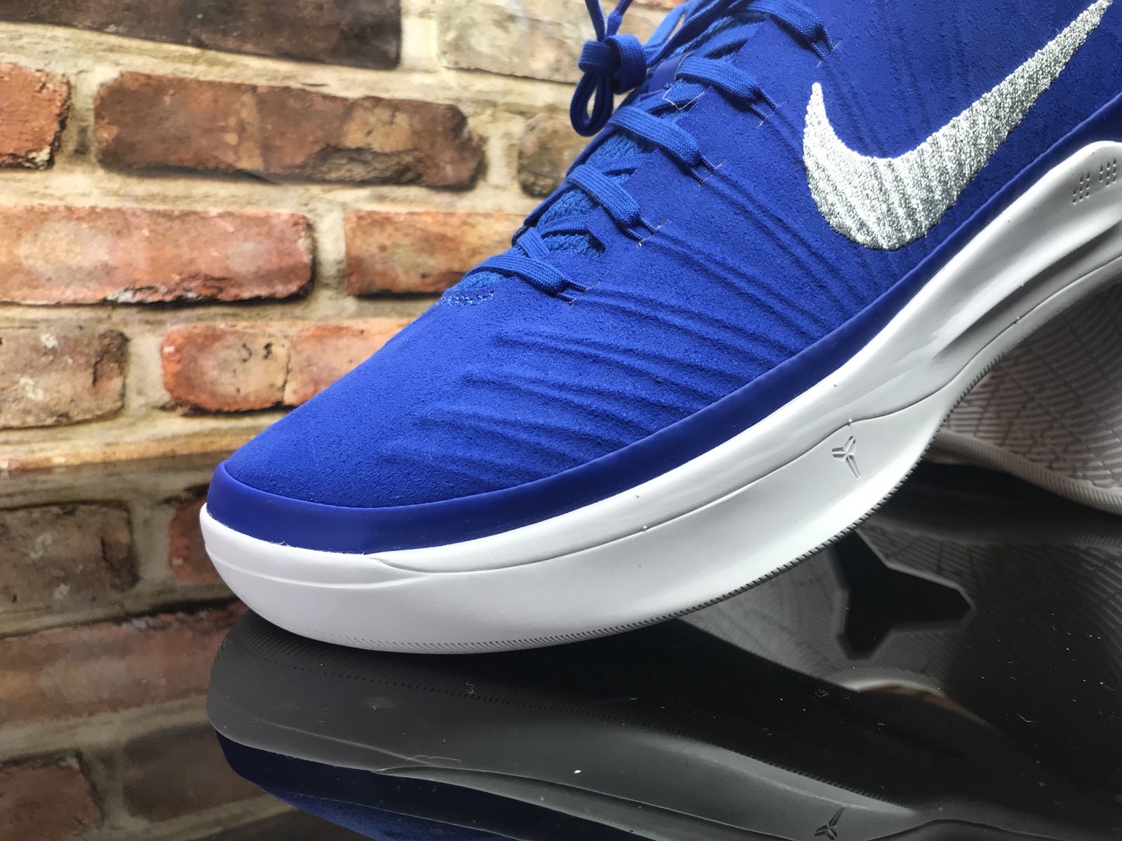 Nike Kobe AD AD AD TB Promo Game Royal Silver Mens Basketball shoes Size 11.5 bluee 1bc960 Nike Kobe AD AD AD TB Promo Game Royal Silver Mens Basketball shoes Size 11.5 bluee 1bc960