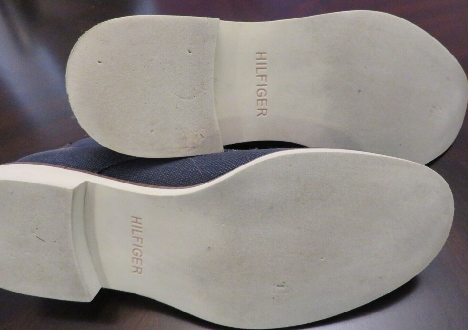 Tommy Hilfiger Men's Gervis Lightweight Lace Up Chukka Boots Ankle