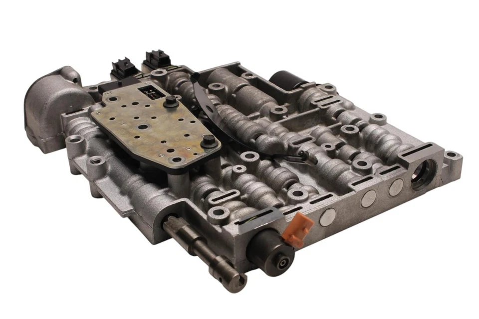 OEM 4L60E Valve Body Fits 2003-2008 GMC Yukon Transmission Clean Unit! - Image 2 of 2