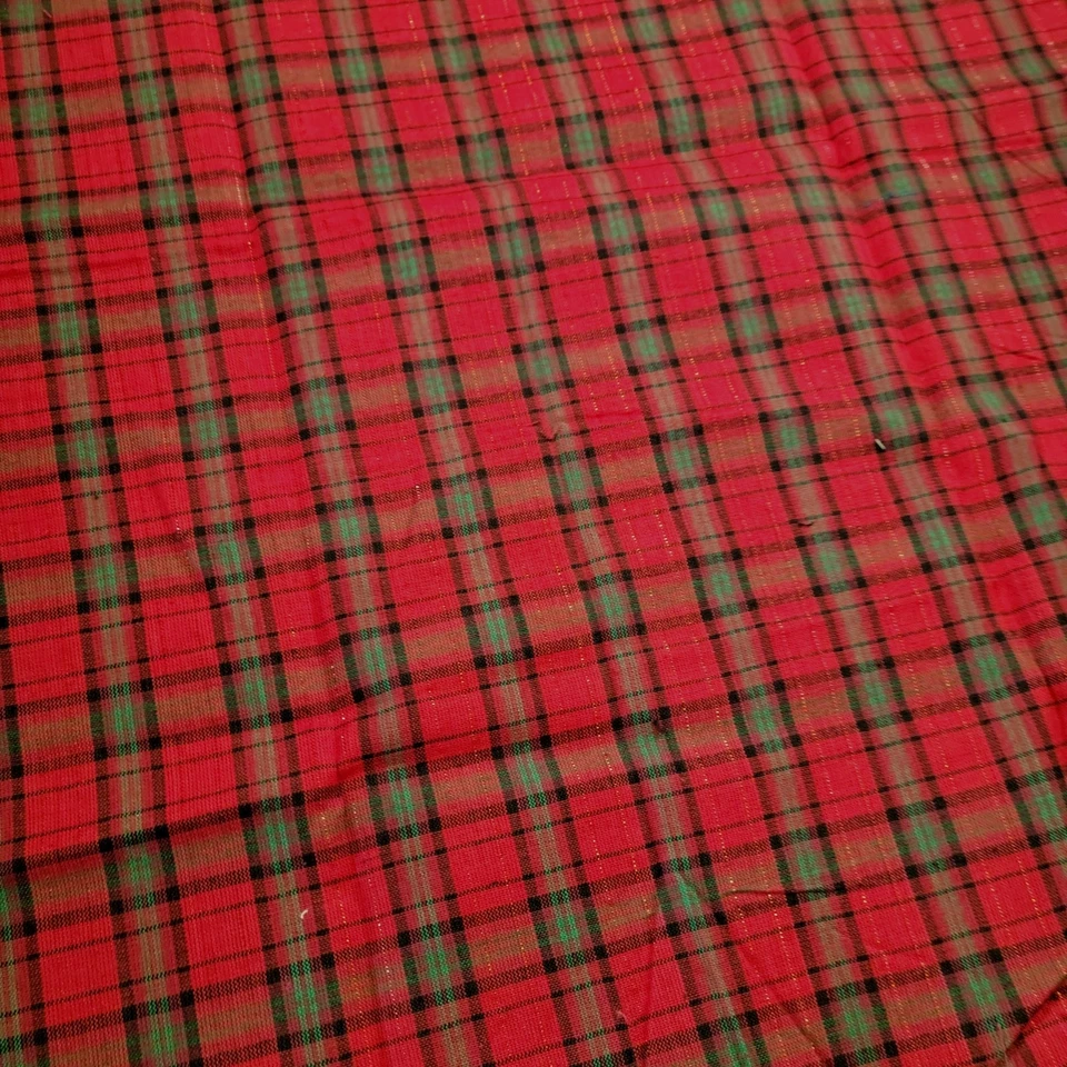 Cotton Fabric Red Green Plaid with Metallic Thread 25"x45" Quilting Sewing - Image 3 of 4