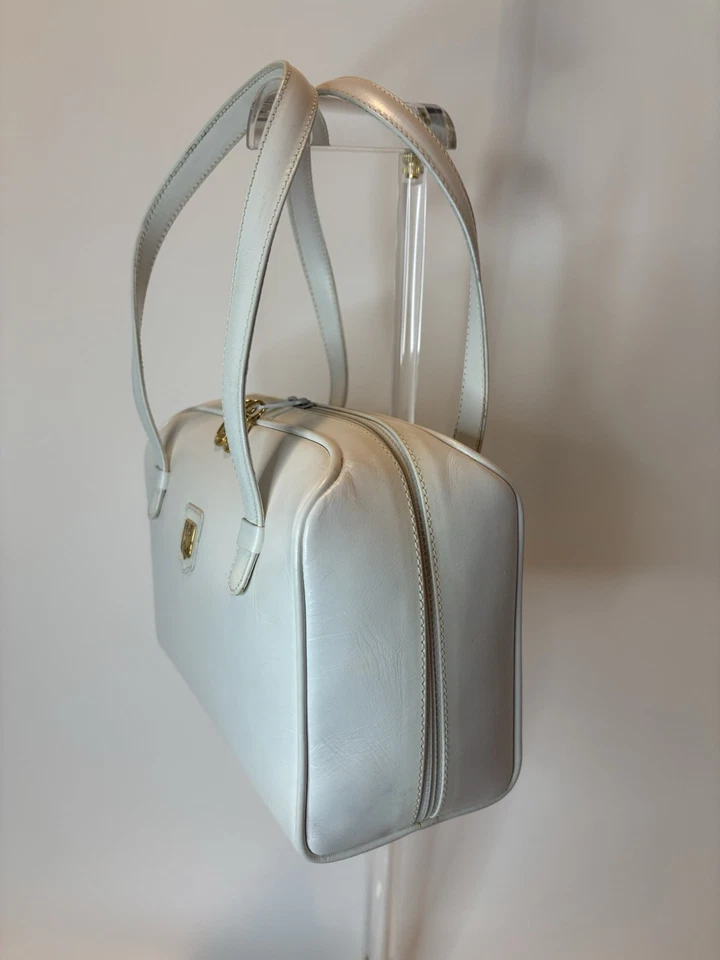 Celine White Vintage Handbag AUTHENTIC - Image 2 of 4