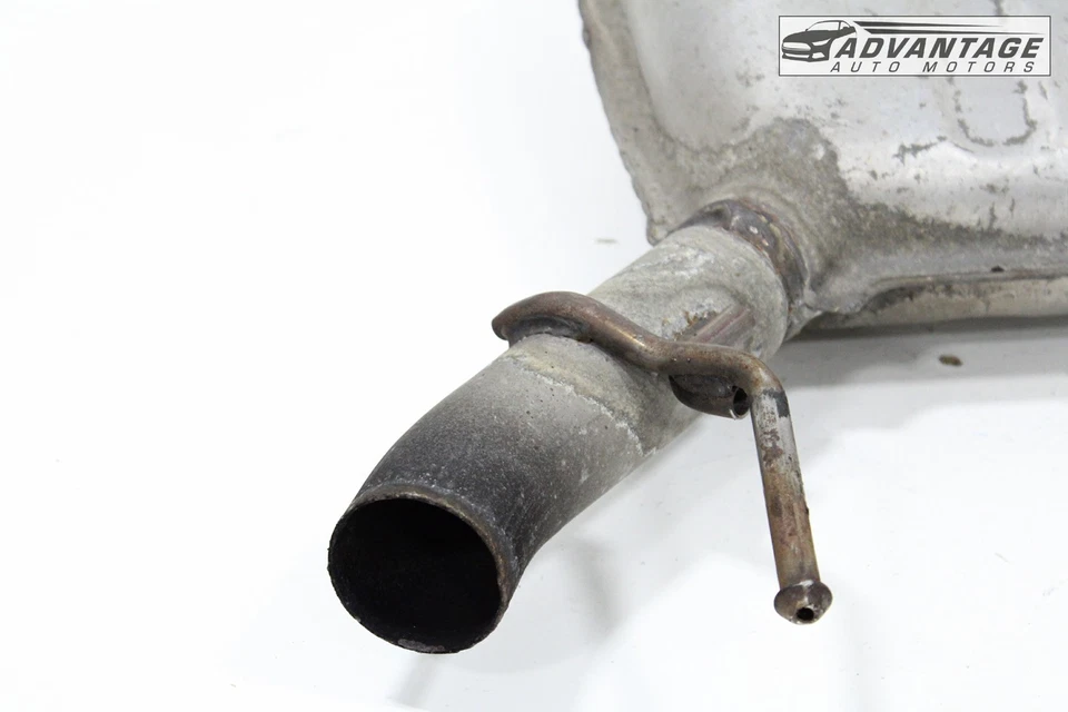 Cadillac CTS 2016-2019 2,0 L motor gasolina escape tubo trasero silenciador OEM Foto 4 de 4