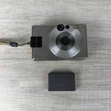 Canon Power Shot Camera S330 Digital ELPH 2.0MP 3x Zoom Lens Silver Tested Works