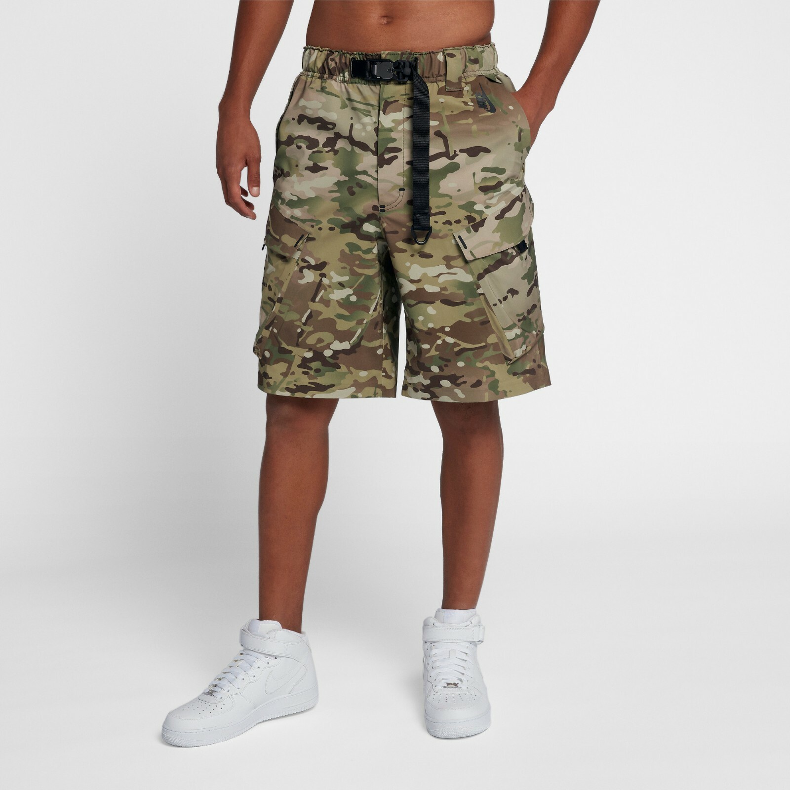 nikelab collection short