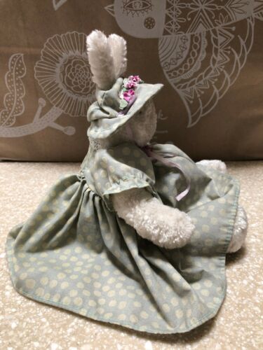 Hallmark 2002 Bunnies By The Bay Tussie Mussie Dressed Plush Bunny Rabbit *SAVE - Picture 4 of 7