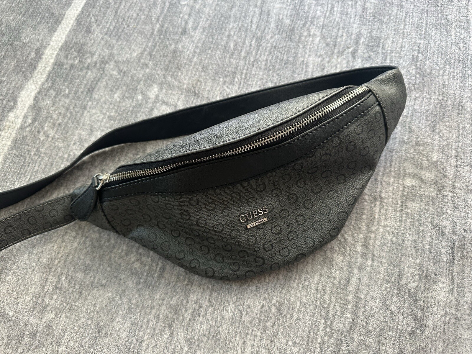 GUESS Diem Unisex Logo Belt Bag in Faux Leather - Stylish Fanny Pack