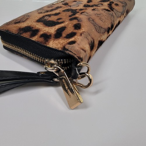 Michael Kors Jet Set Calf Hair Leather Wristlet Wallet Zip Around Leopard Clutch - Picture 9 of 14