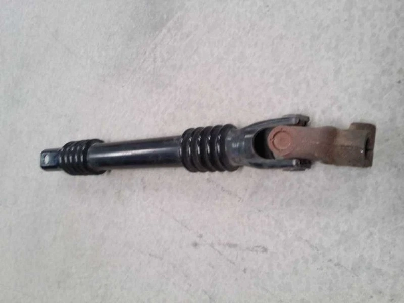 05 Chevy Silverado 1500HD 6.0L 4x2 Steering Sector Shaft 15970 - Image 2 of 4