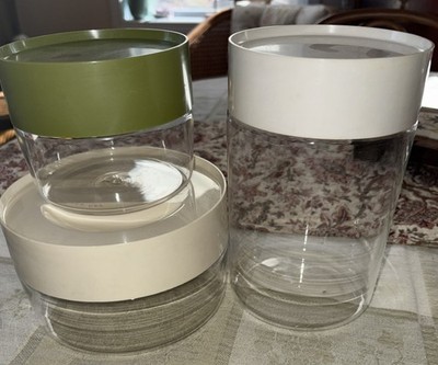 4 Piece PYREX storage Containers Stacking With Lids- Store n See Stack N Store 