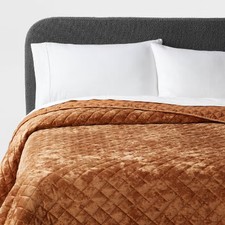 Full/Queen Luxe Diamond Stitch Velvet Quilt Camel - Threshold