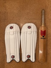 Boys Youth Cricket Hunts County Batting Pads Wisden Willow Bat Size 4