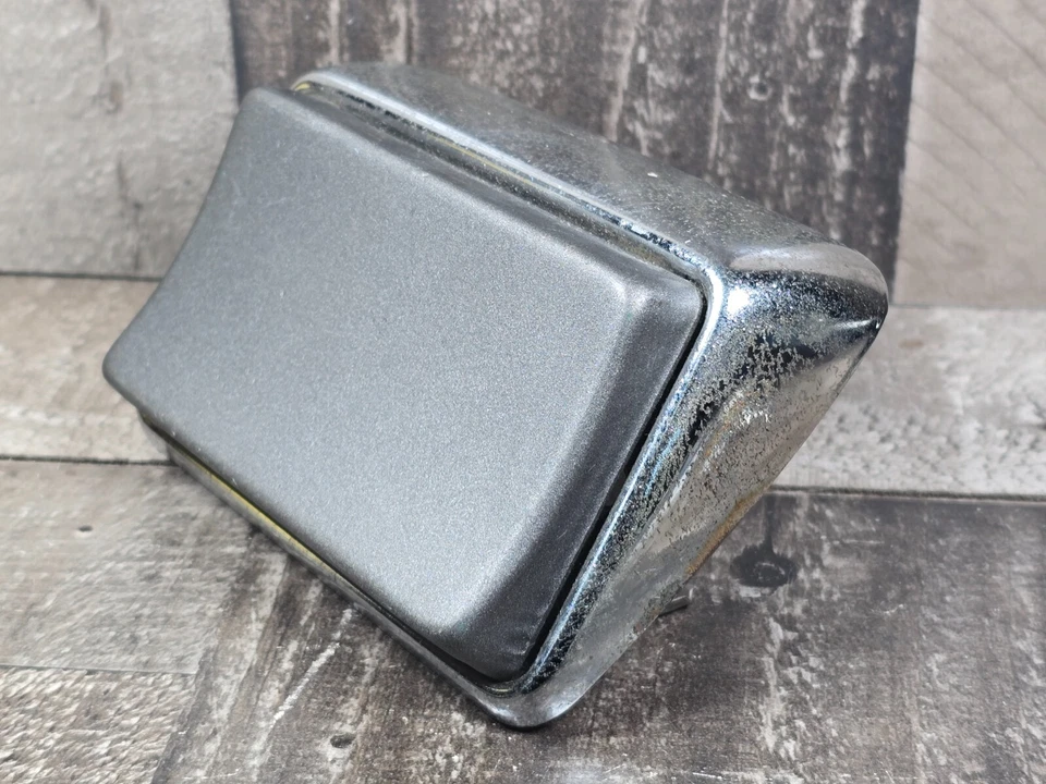 1961 1962 年福特 Galaxy Bench 座椅后烟灰缸烟灰缸 61 62 63 64 1963 1964 — 第 4/4 张图片